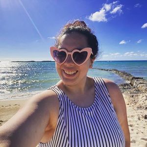 Meet your Posher, Rachel